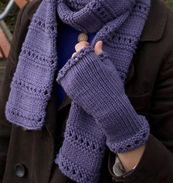 Montgomery fingerless mitts